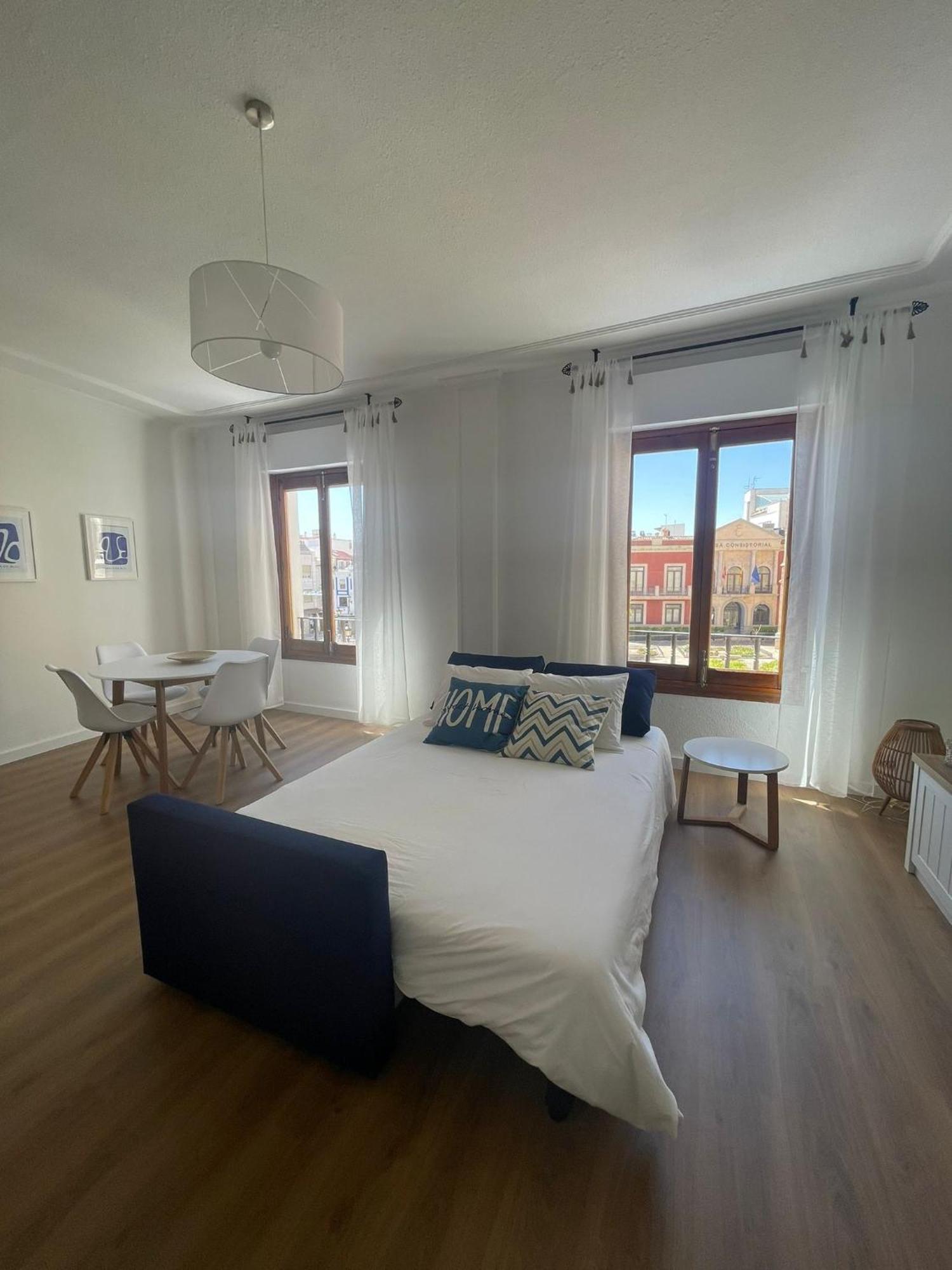 Blanco Y Anil Plaza Apartment Valdepenas Ngoại thất bức ảnh